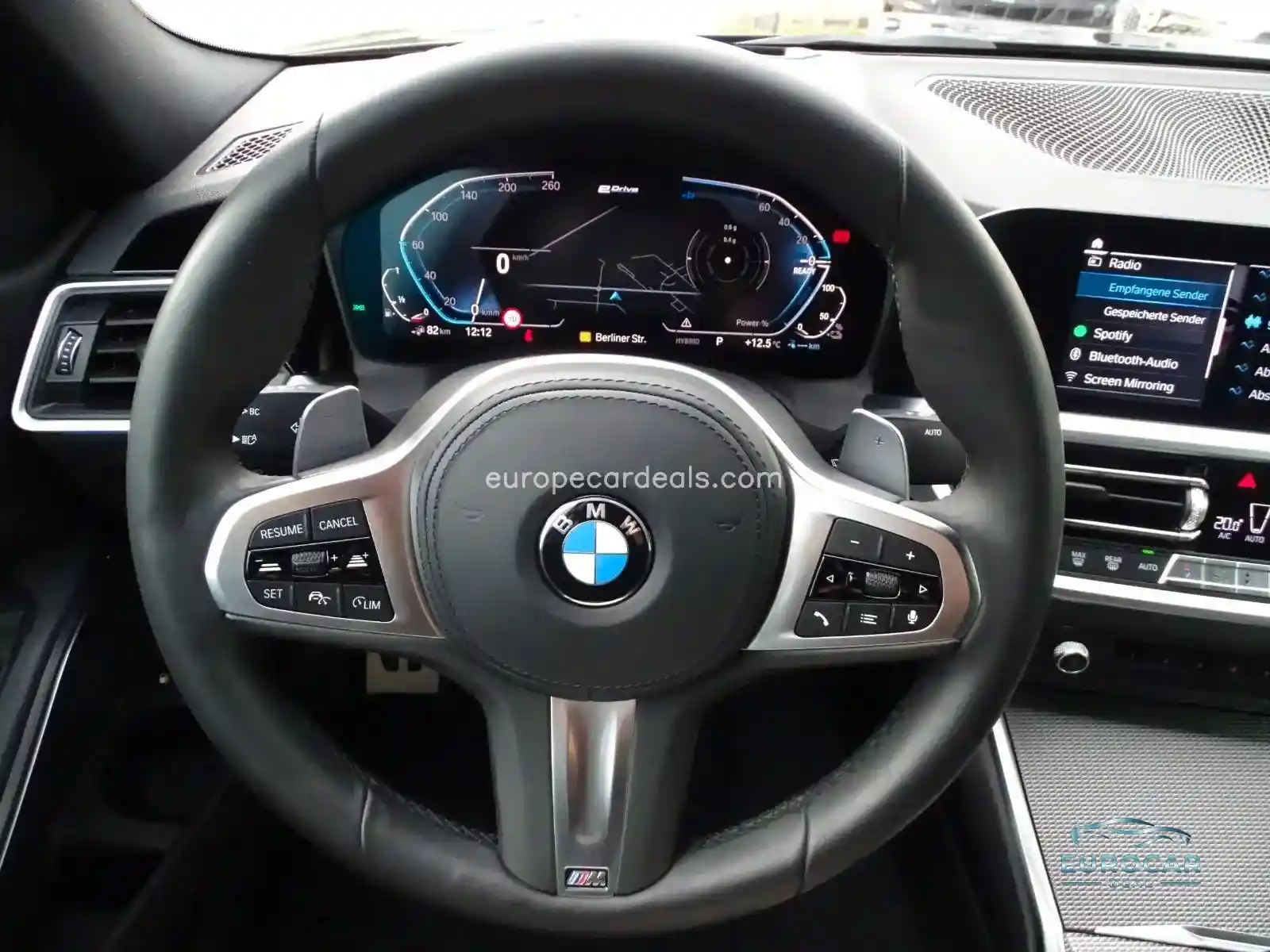 BMW 330