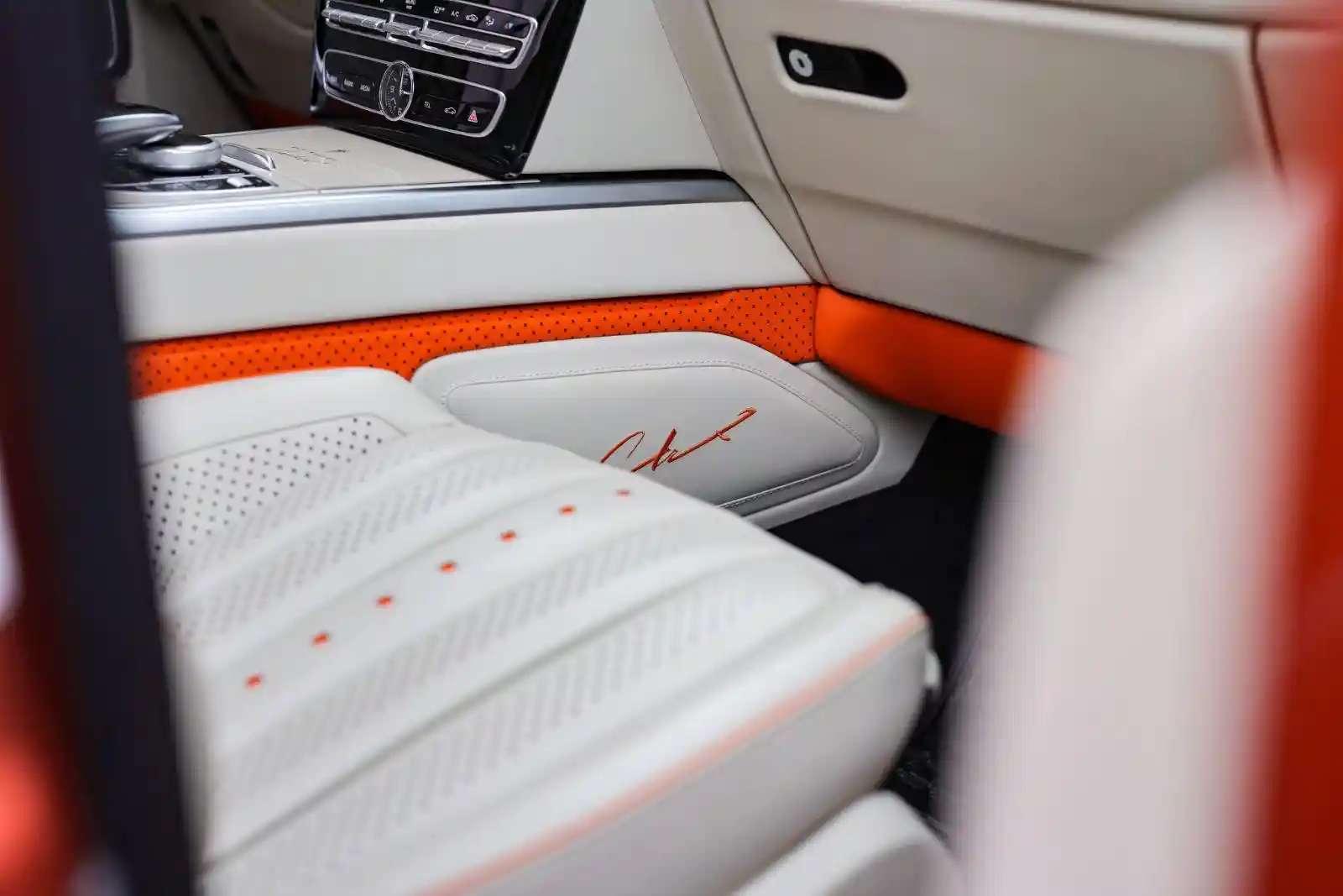 Mercedes-Benz G 500
