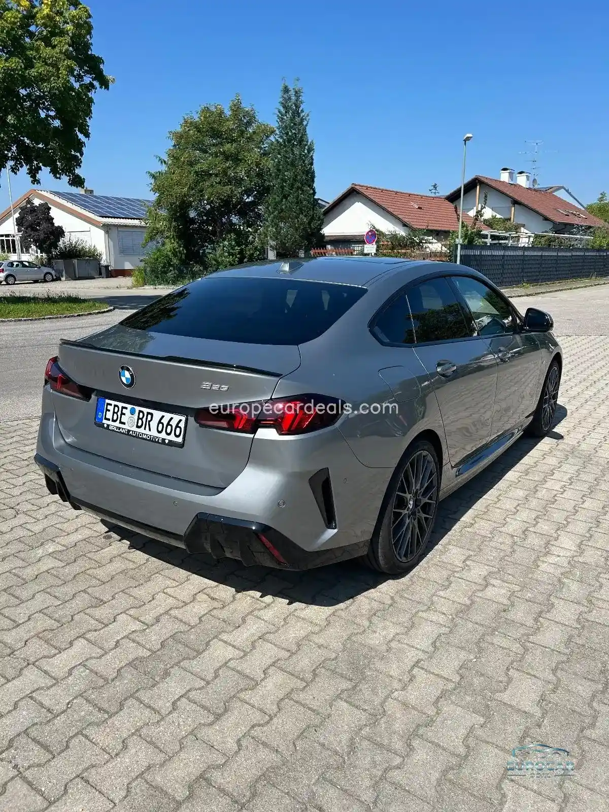 BMW 223 Gran Coupé