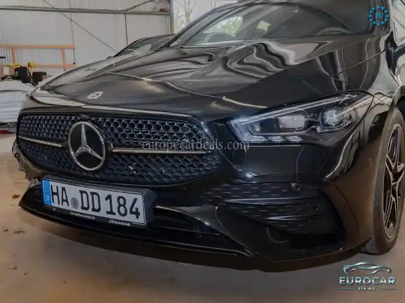 Mercedes-Benz CLA 220 Shooting Brake