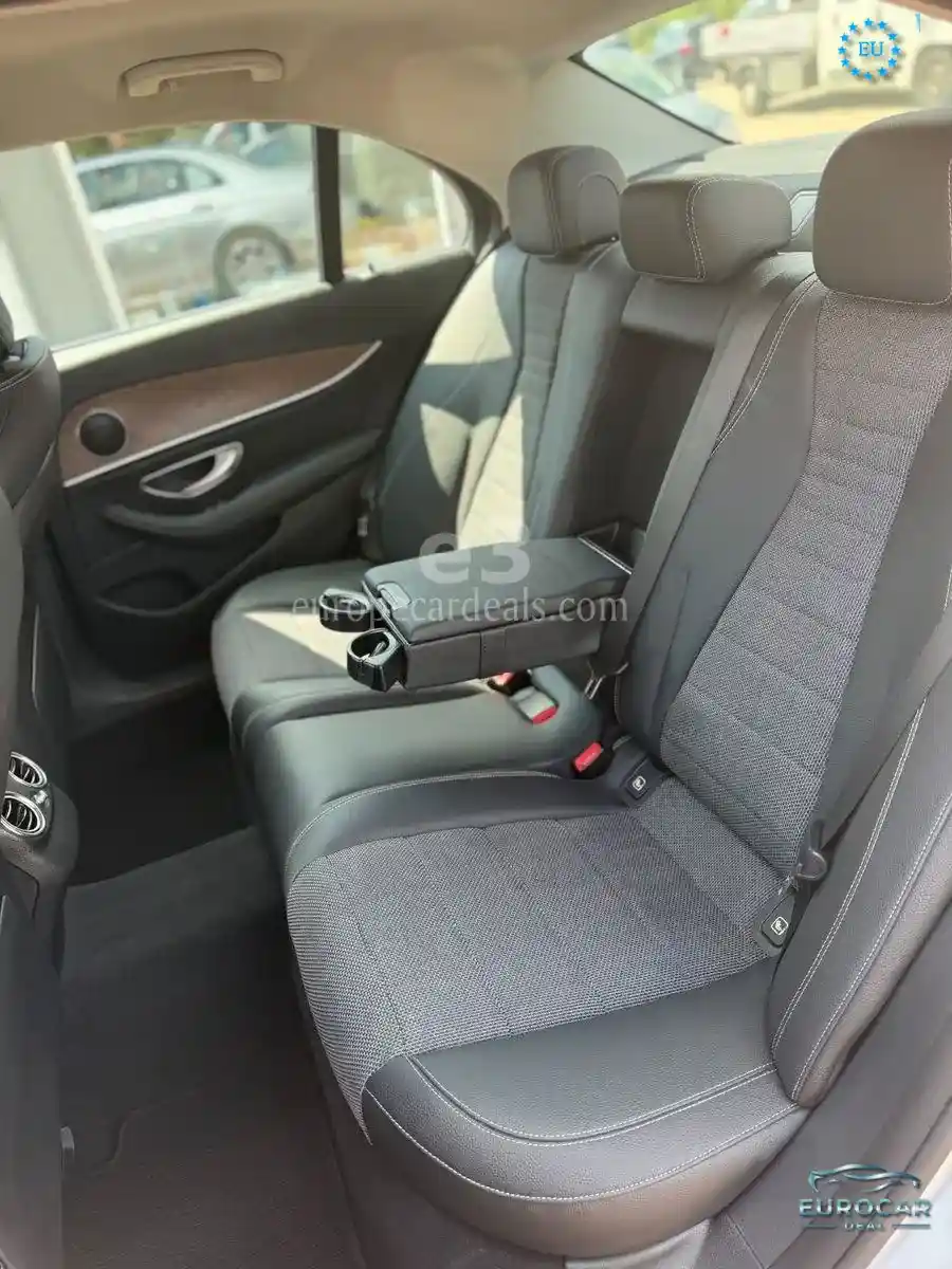 Mercedes-Benz E 400