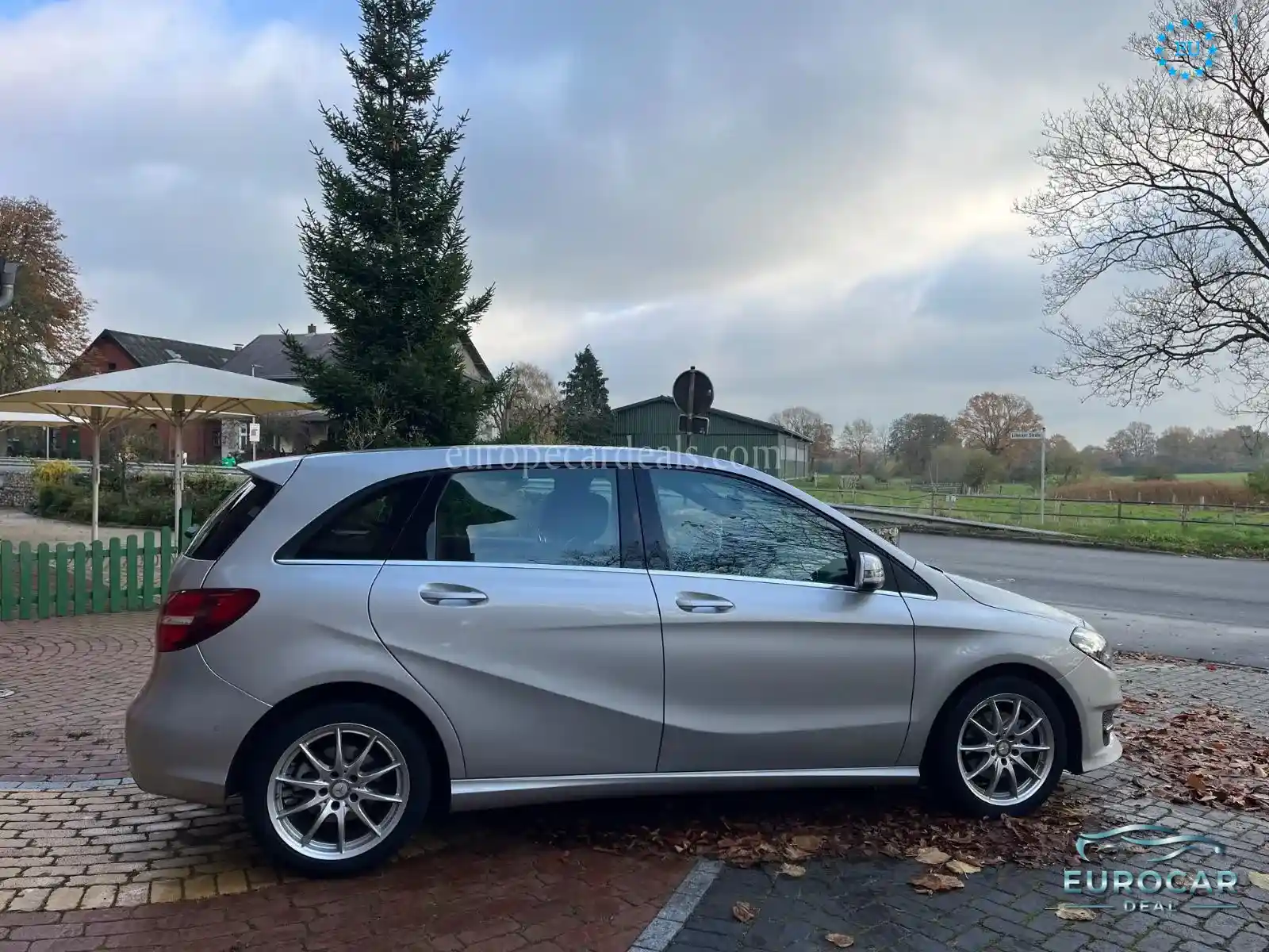 Mercedes-Benz B 200