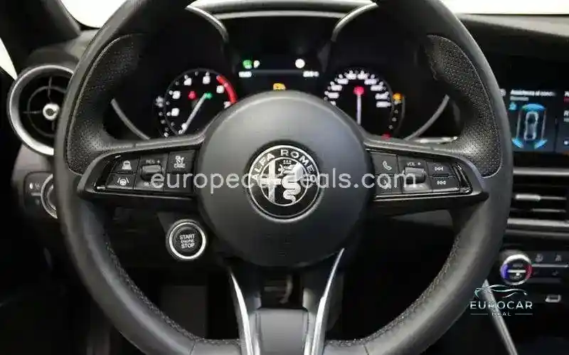 Alfa Romeo Giulia