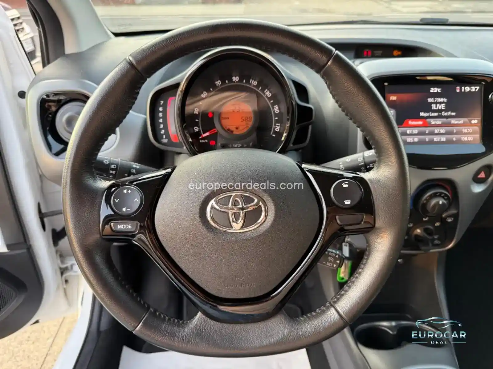 Toyota Aygo (X)