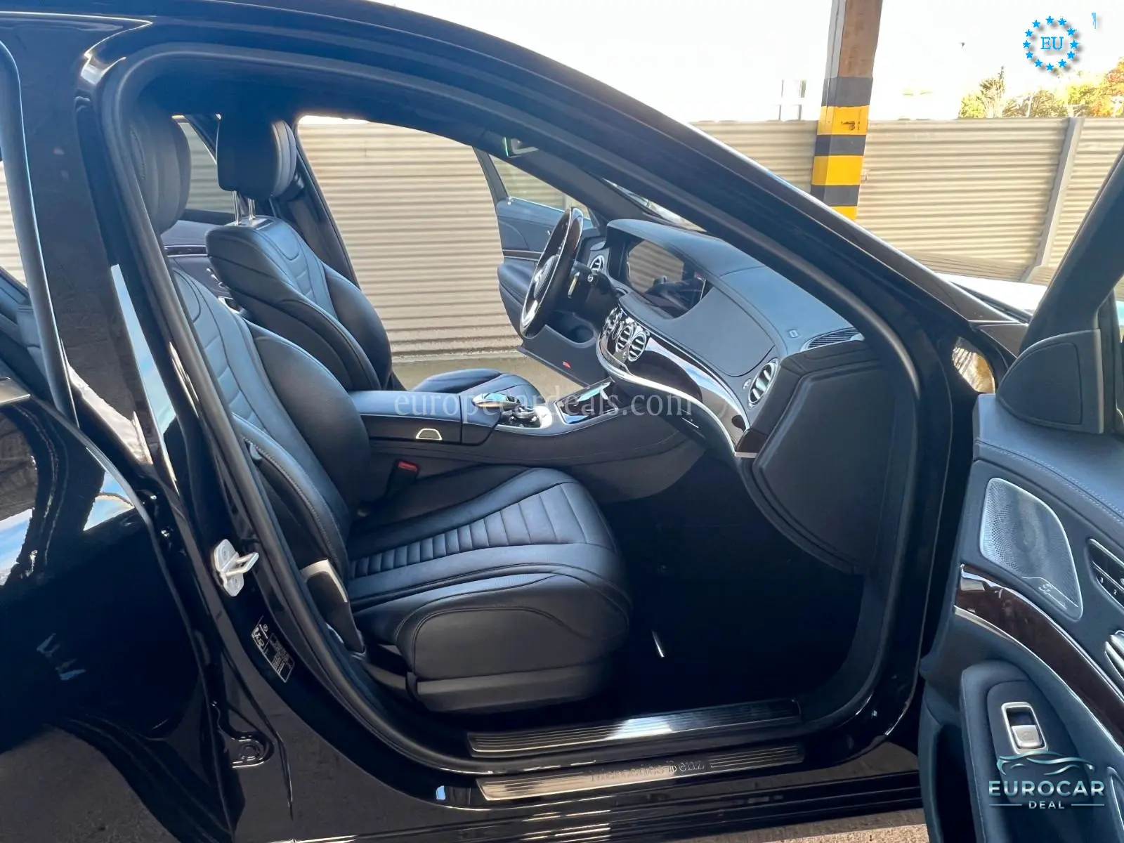 Mercedes-Benz S 560