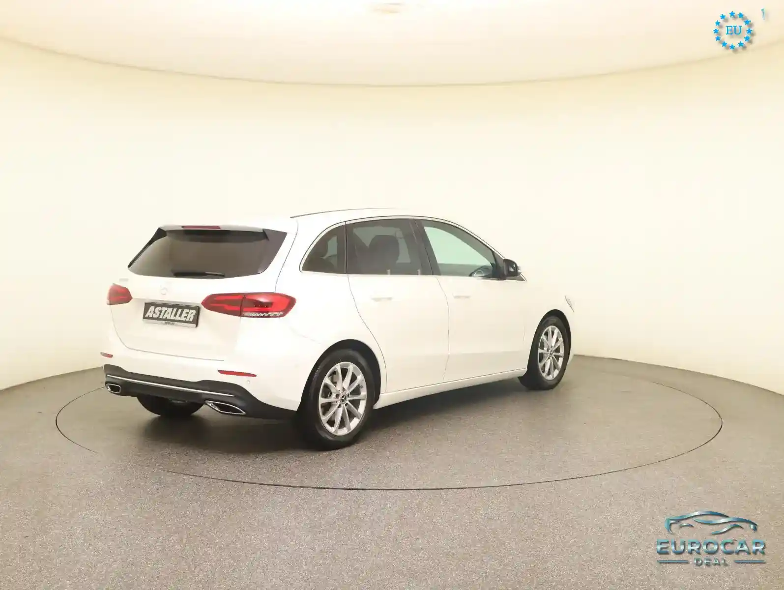 Mercedes-Benz B 200