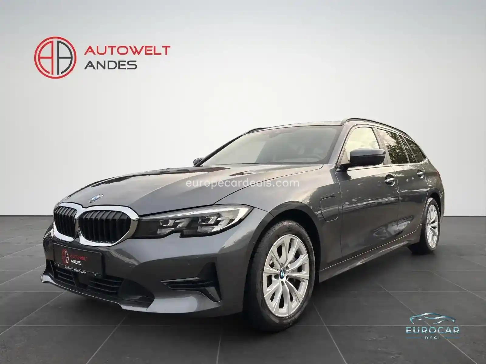 BMW 330