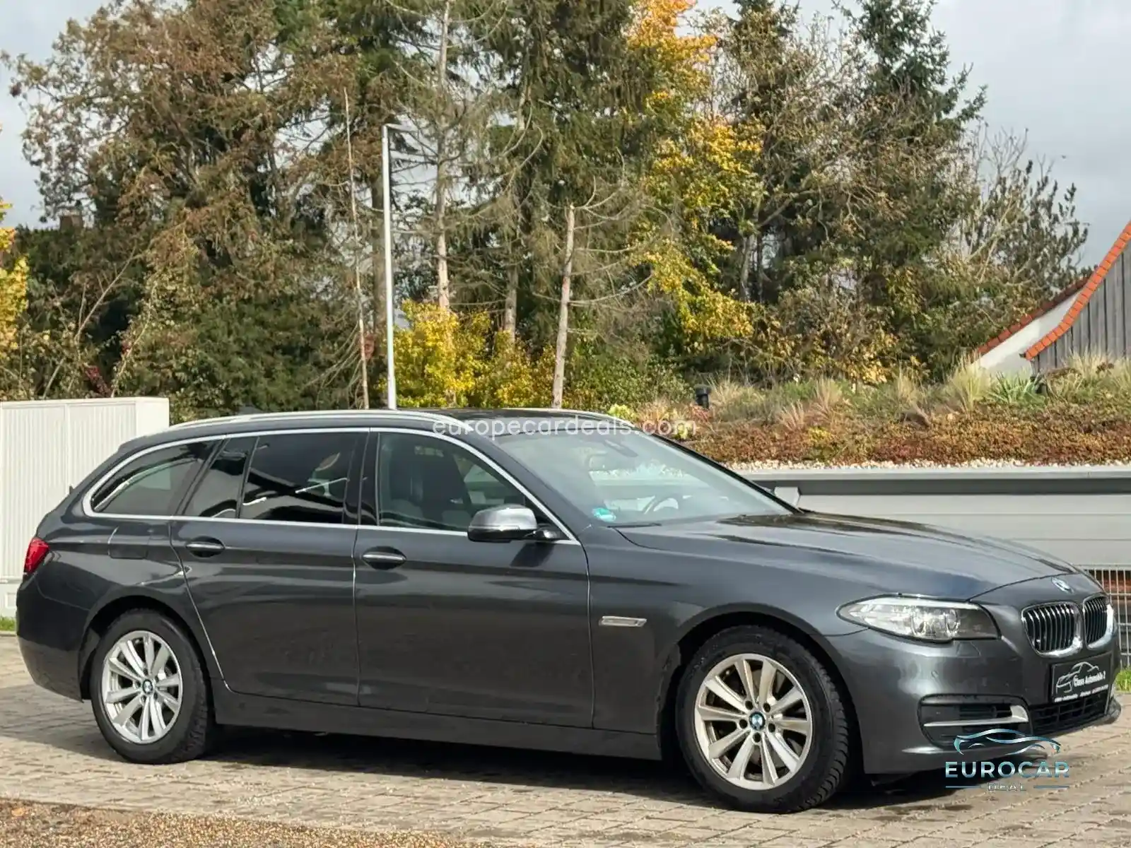 BMW 525