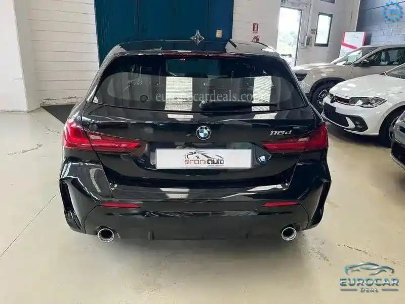 BMW 118
