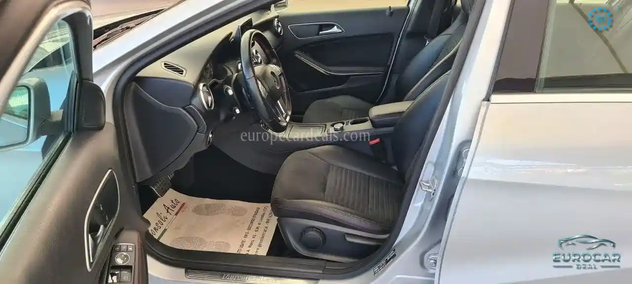 Mercedes-Benz A 200
