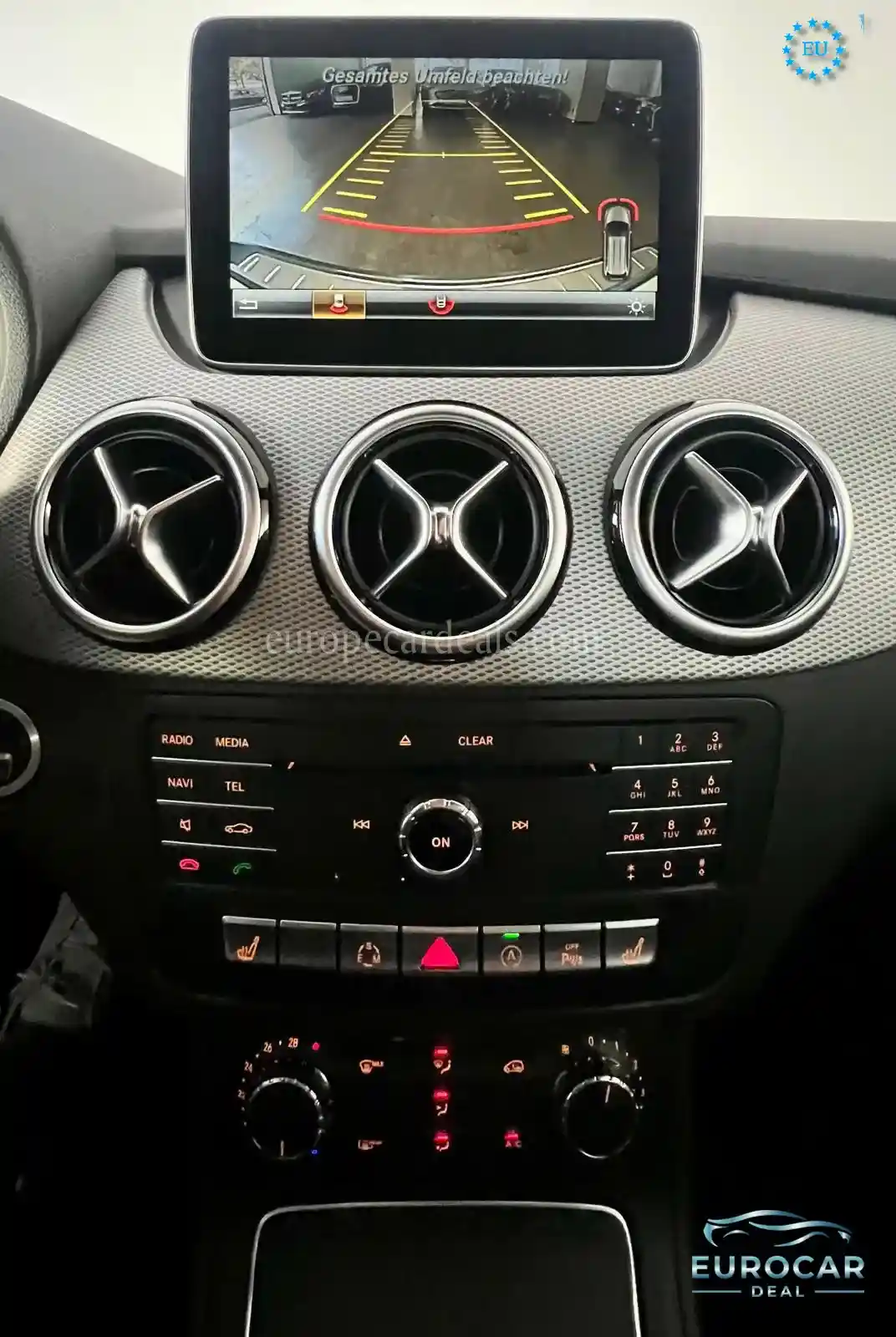 Mercedes-Benz B 220