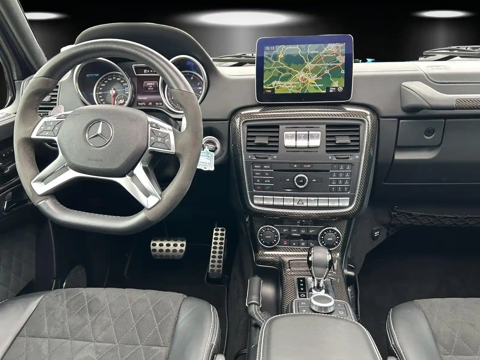 Mercedes-Benz G 500