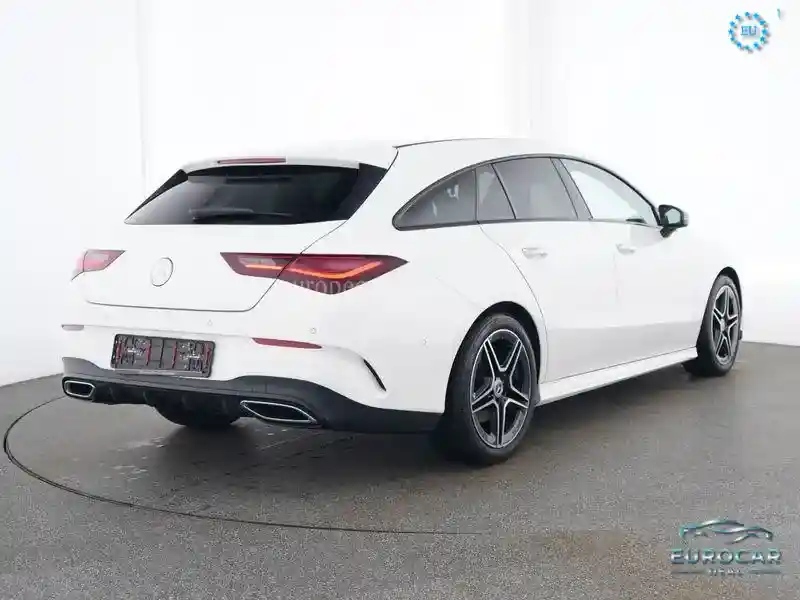 Mercedes-Benz CLA 200 Shooting Brake
