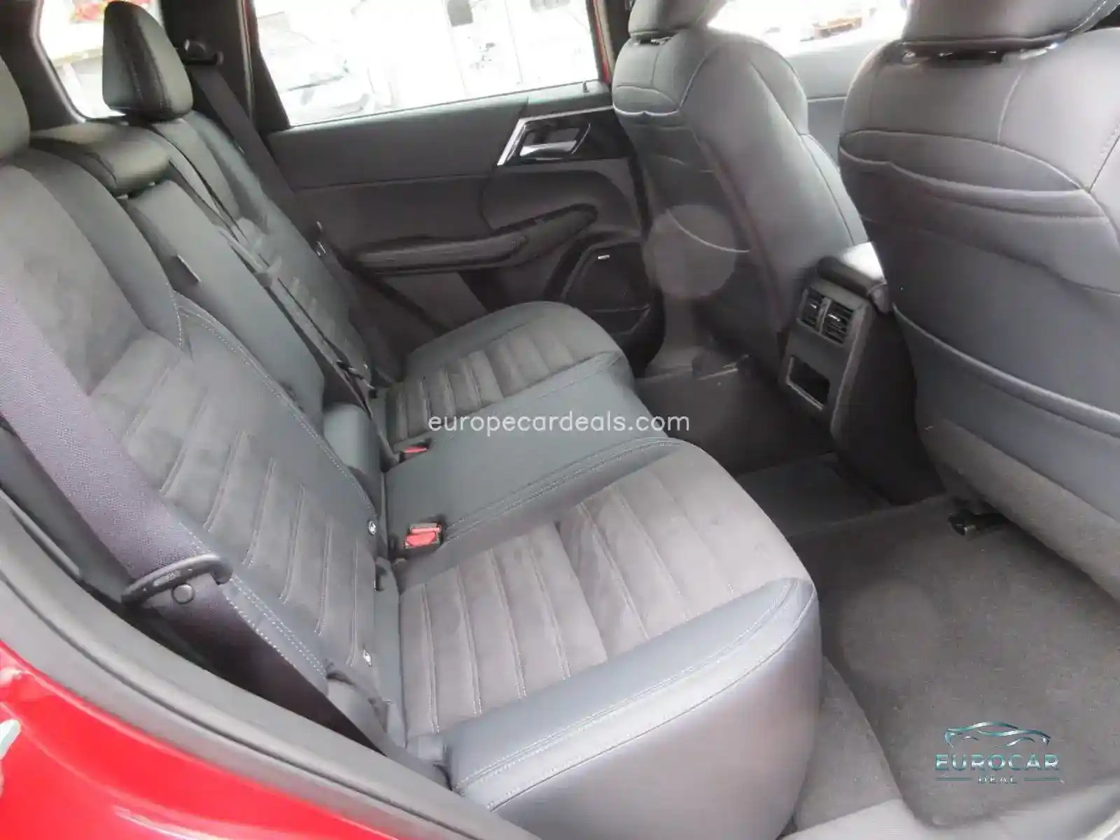 Mitsubishi Plug-in Hybrid Outlander
