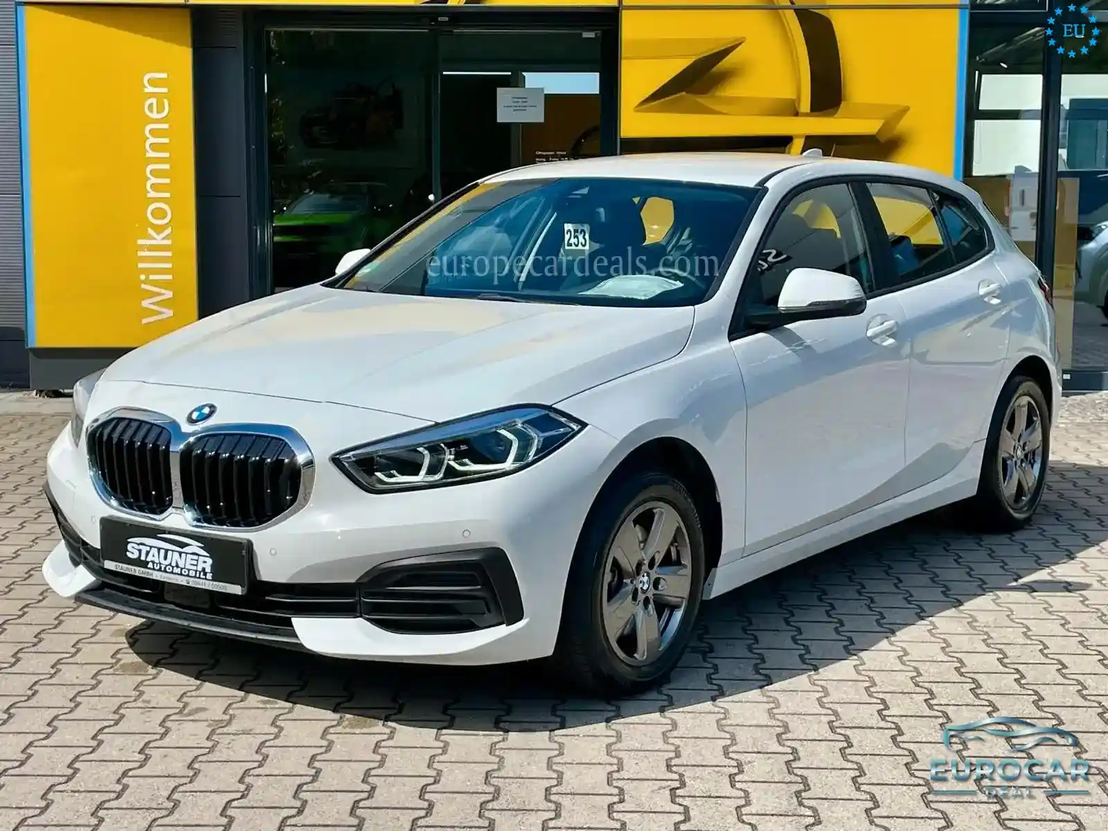 BMW 118