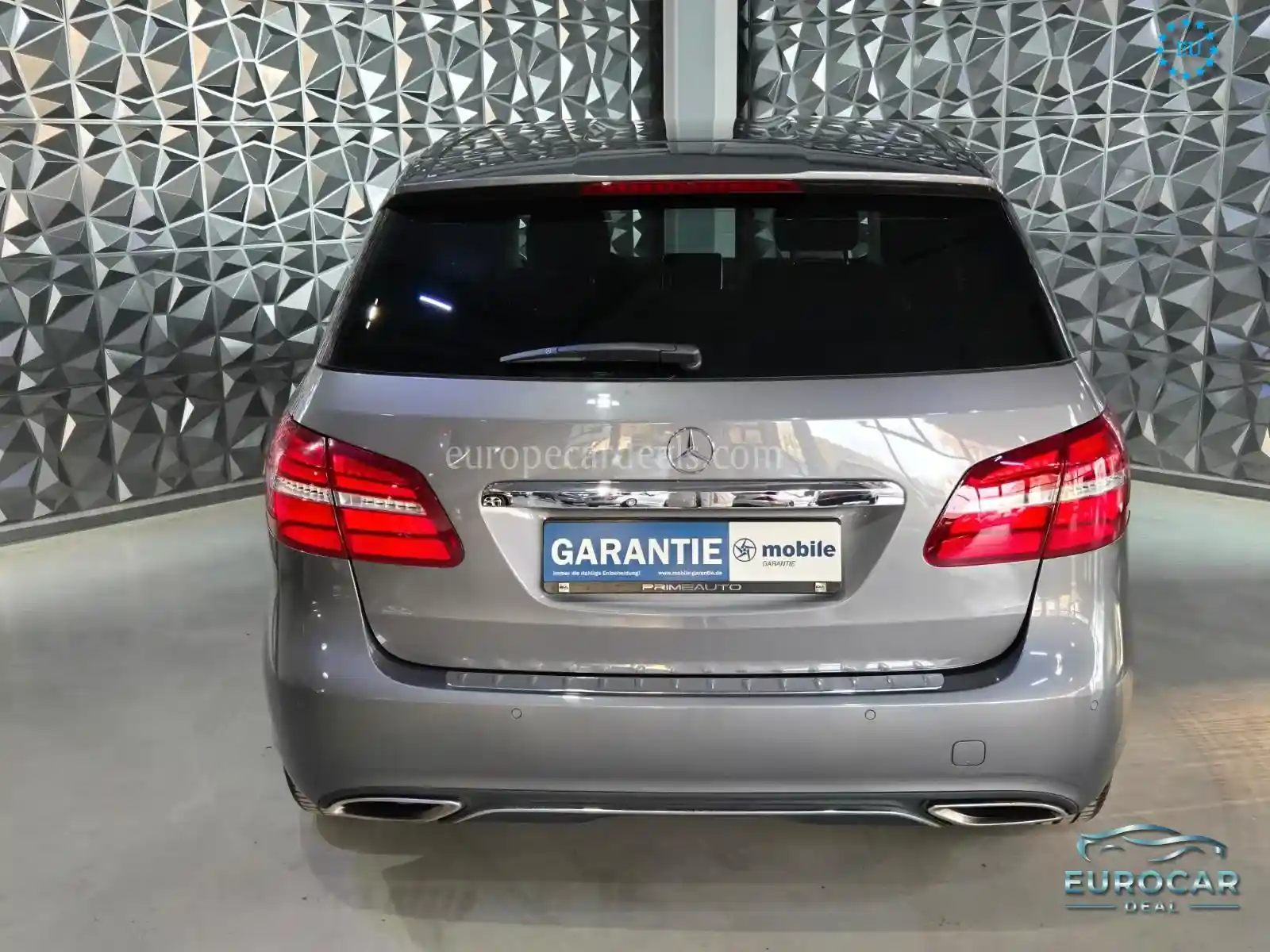 Mercedes-Benz B 200