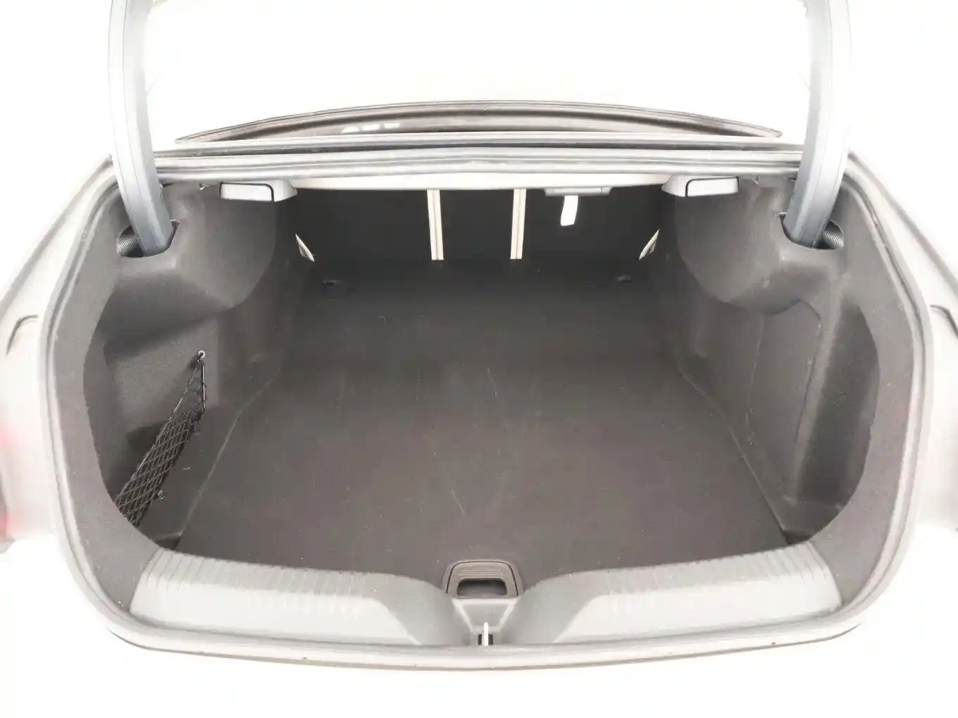 Mercedes-Benz CLS 220
