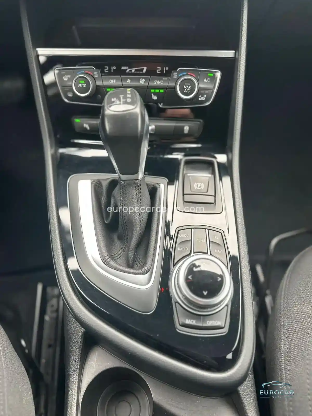 BMW 220