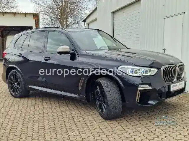 BMW X5 M50