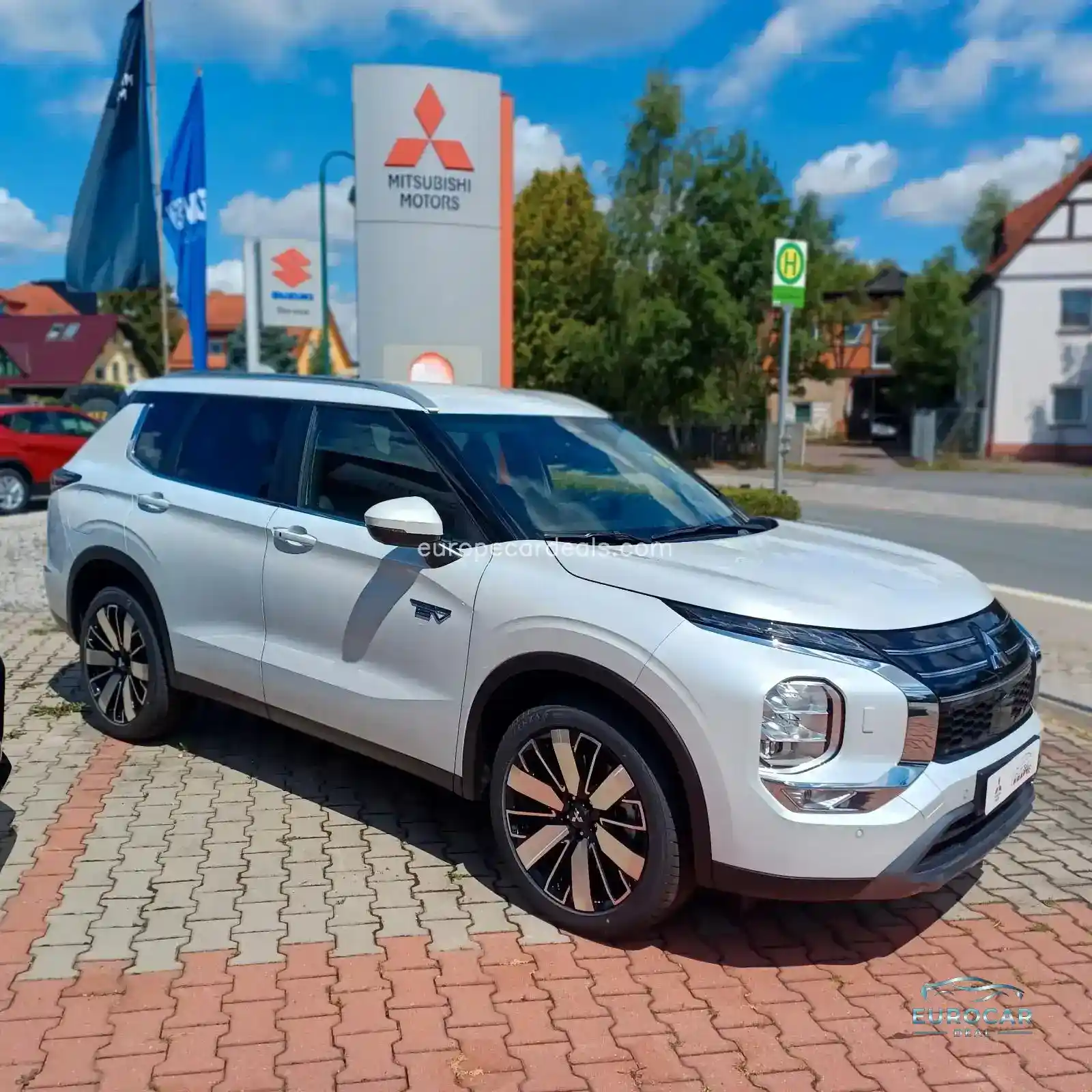 Mitsubishi Plug-in Hybrid Outlander