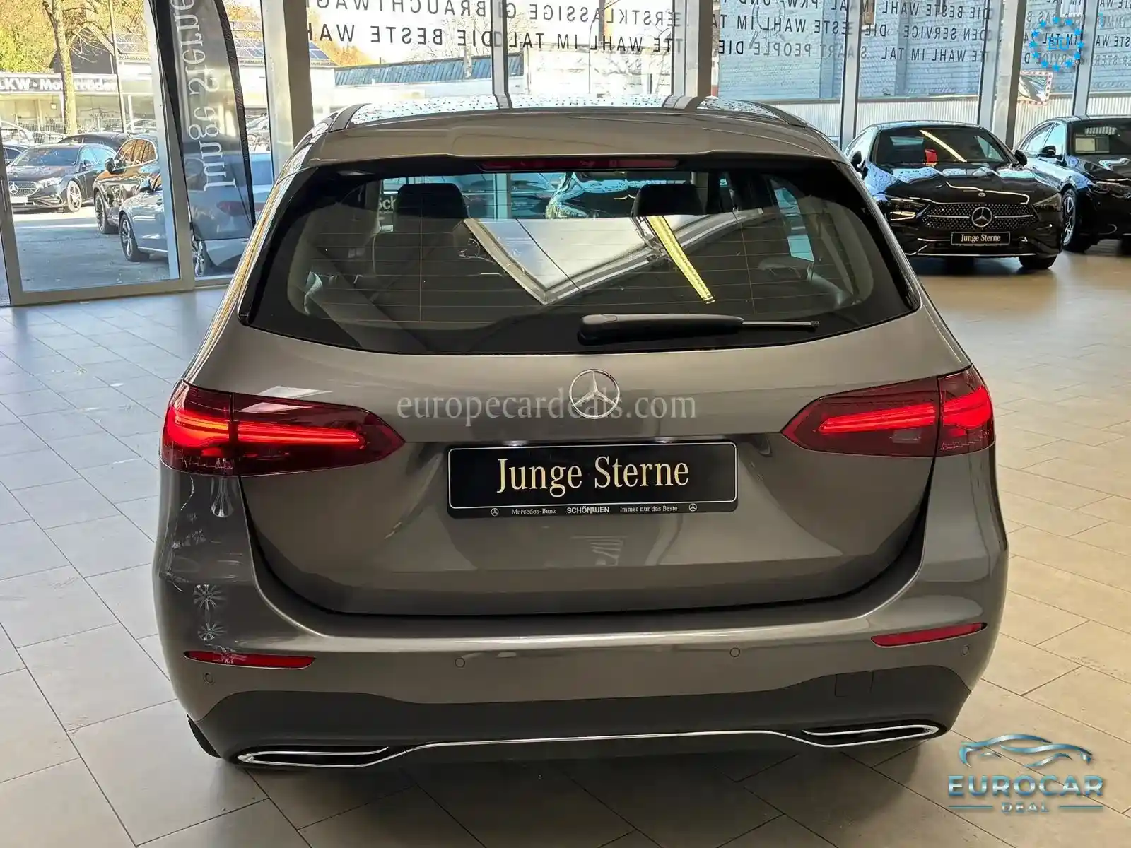 Mercedes-Benz B 200