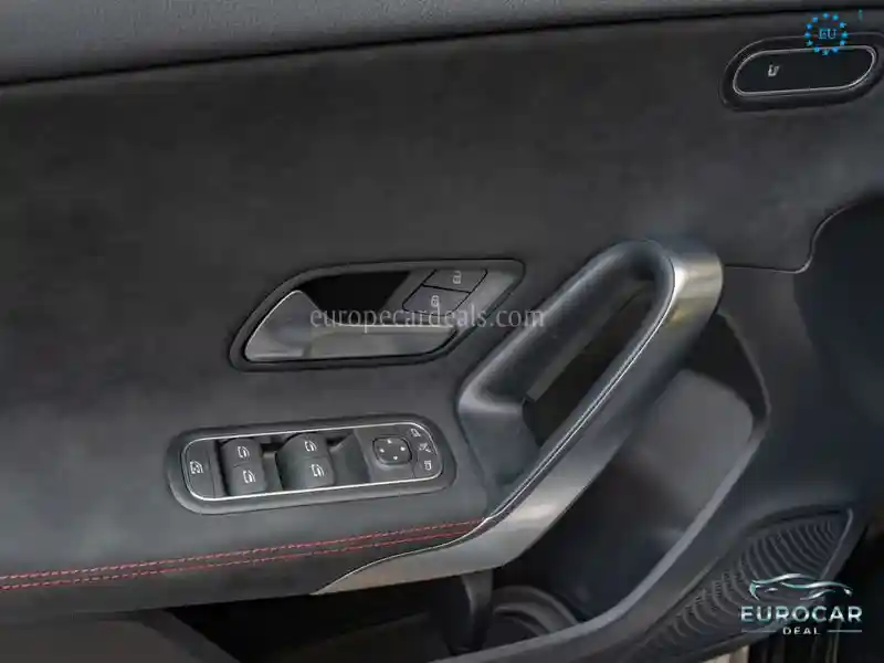 Mercedes-Benz A 220