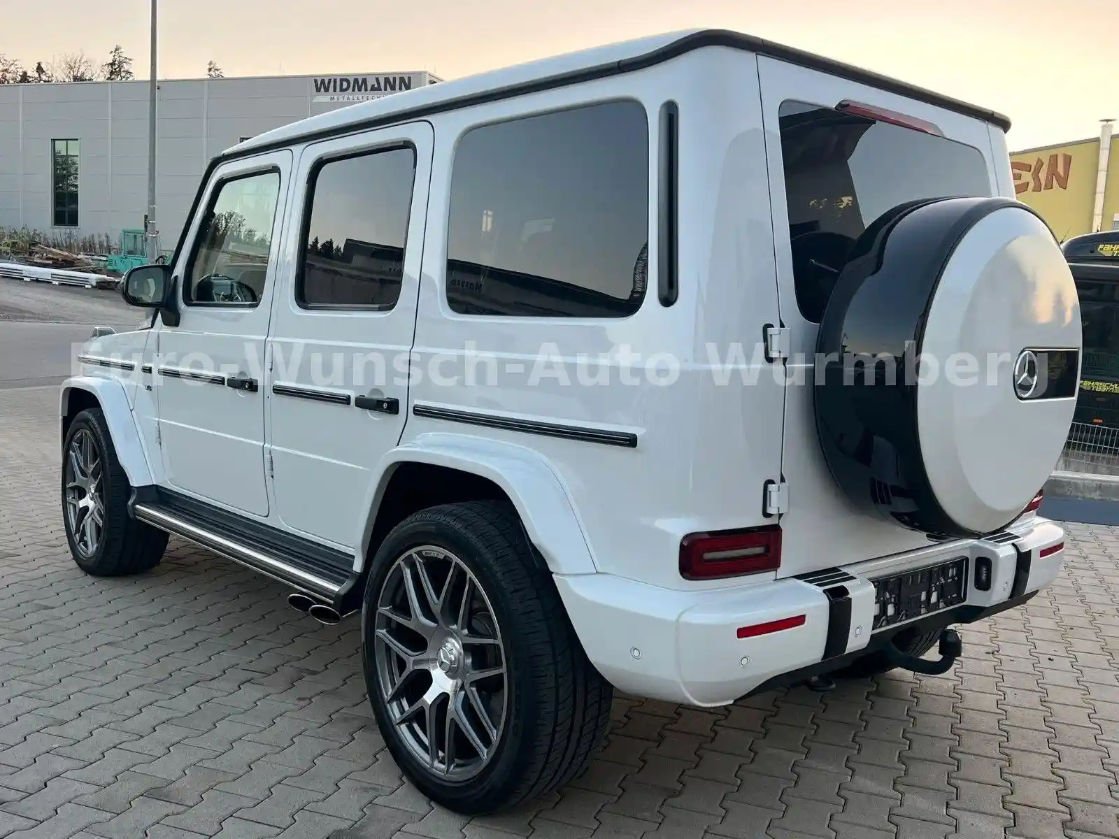 Mercedes-Benz G 500