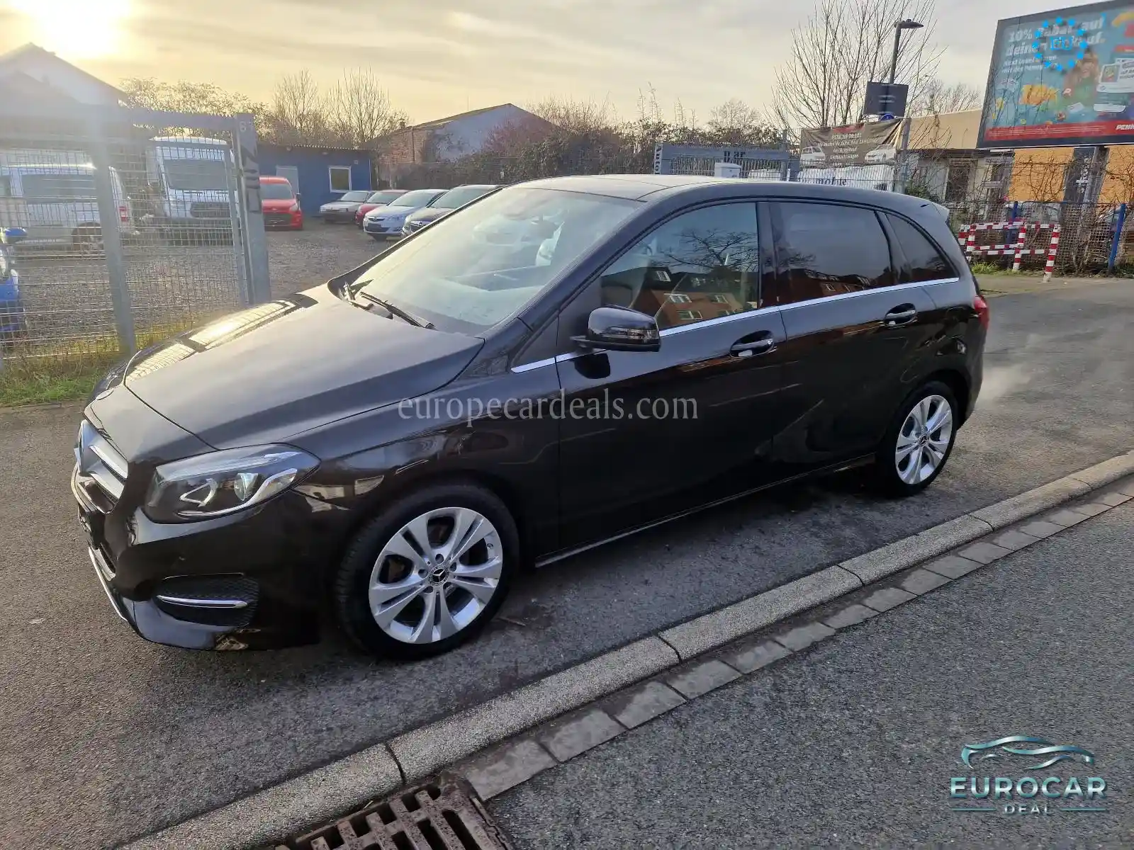 Mercedes-Benz B 200