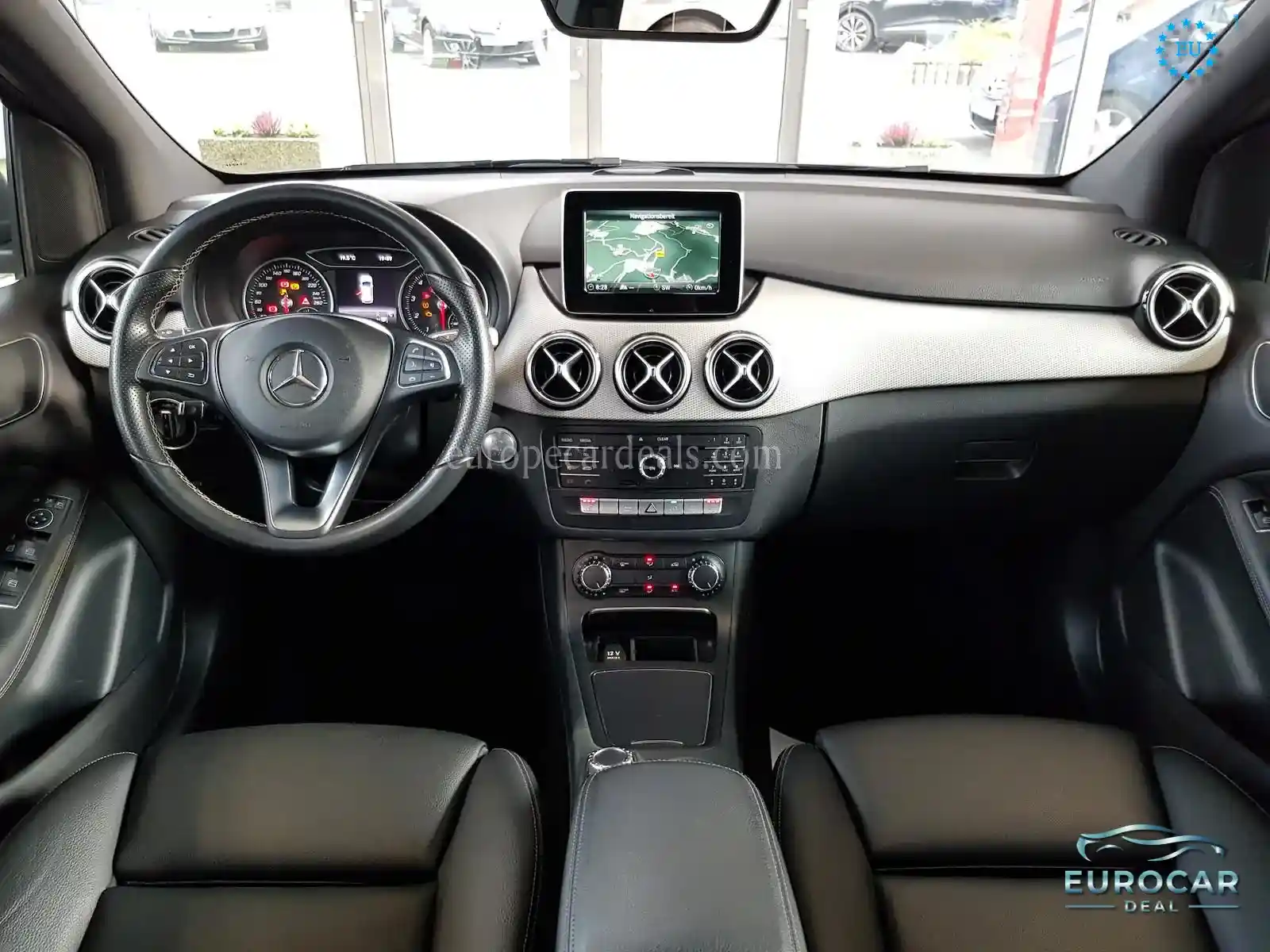 Mercedes-Benz B 180