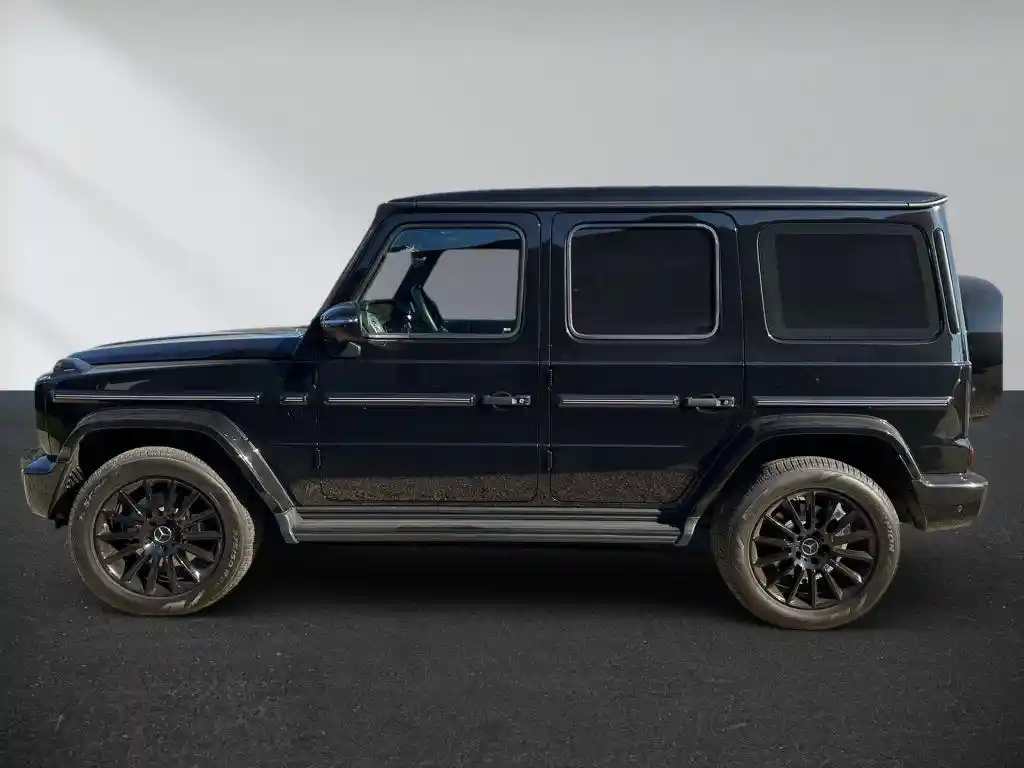 Mercedes-Benz G 500