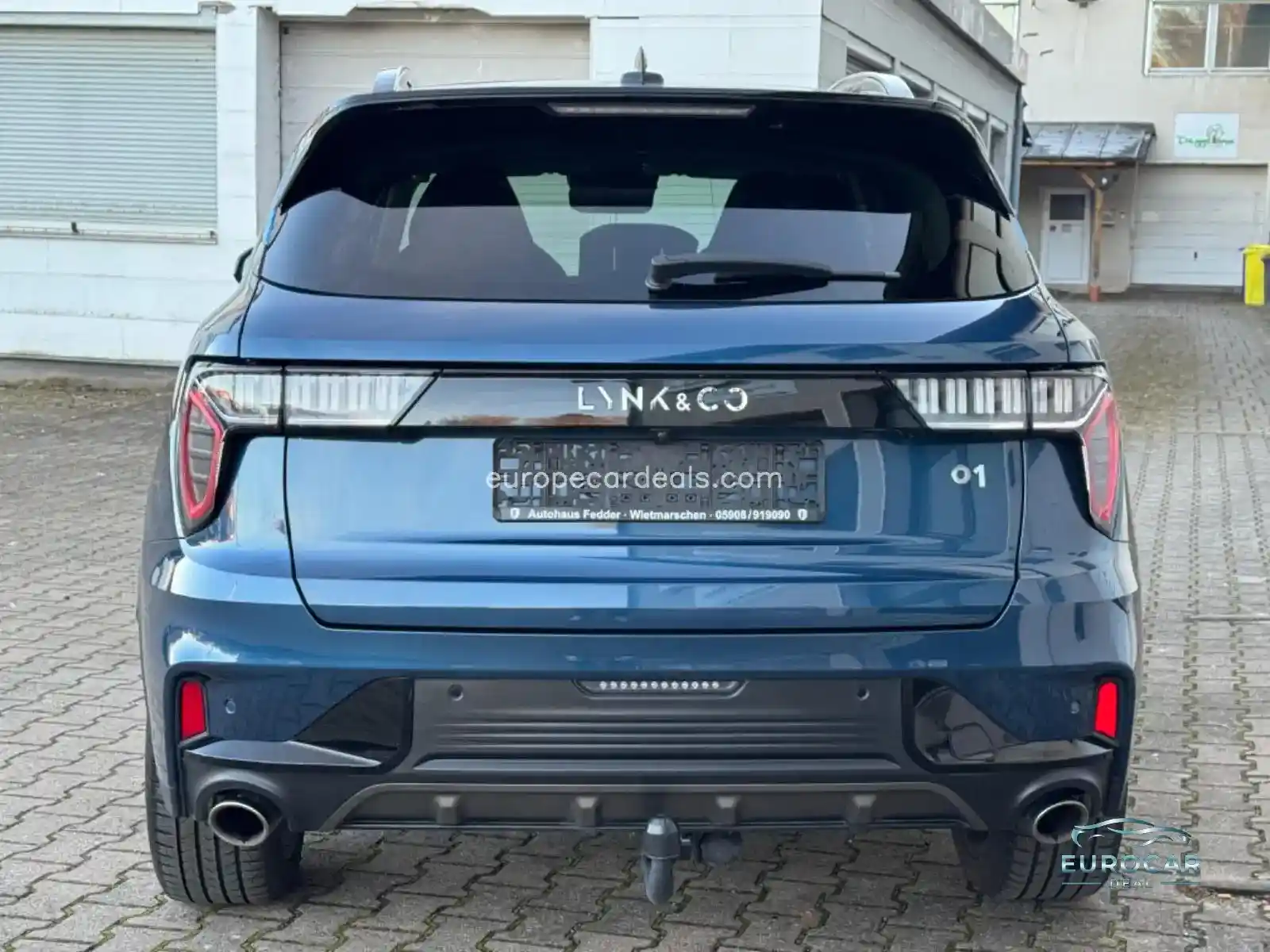 Lynk&Co 01