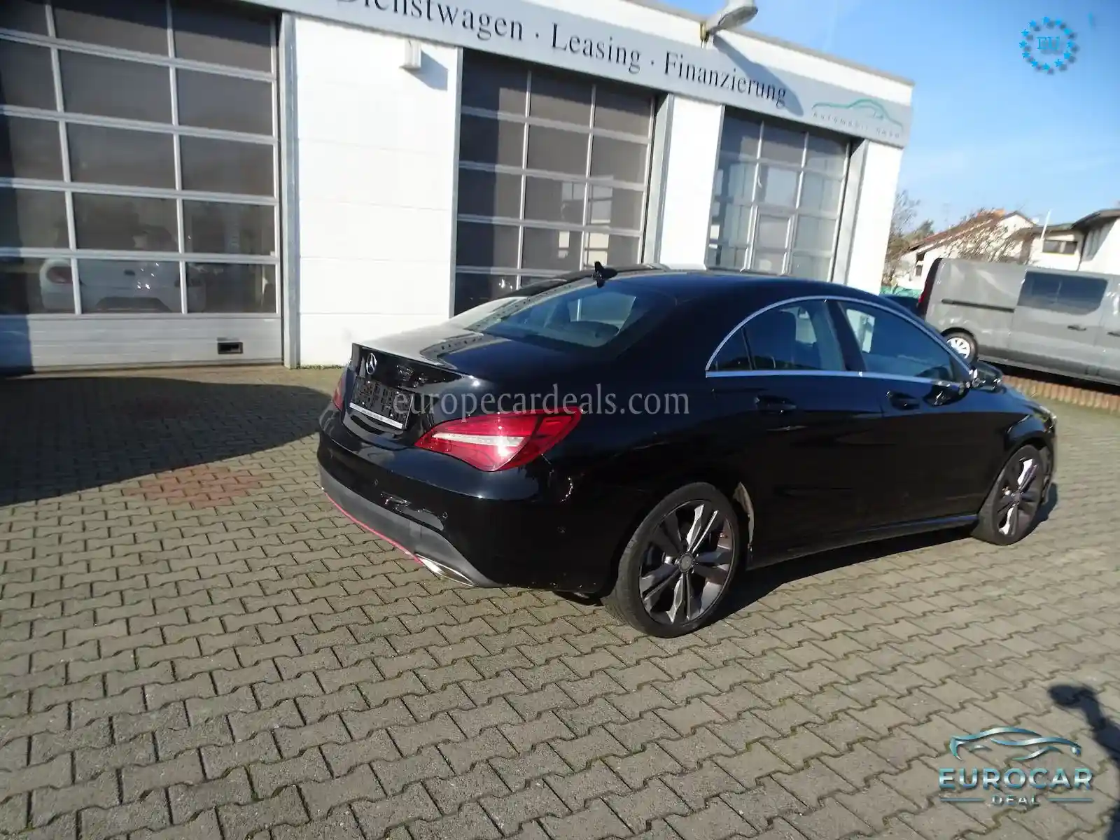 Mercedes-Benz CLA 180