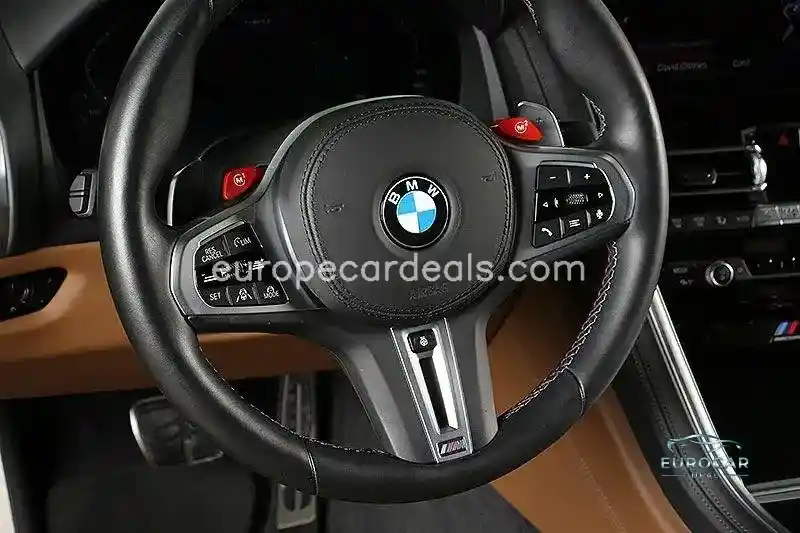 BMW M8