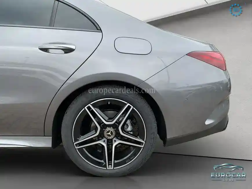Mercedes-Benz CLA 180