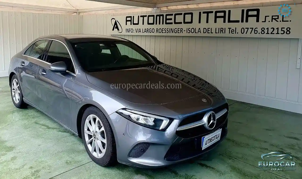 Mercedes-Benz A 180