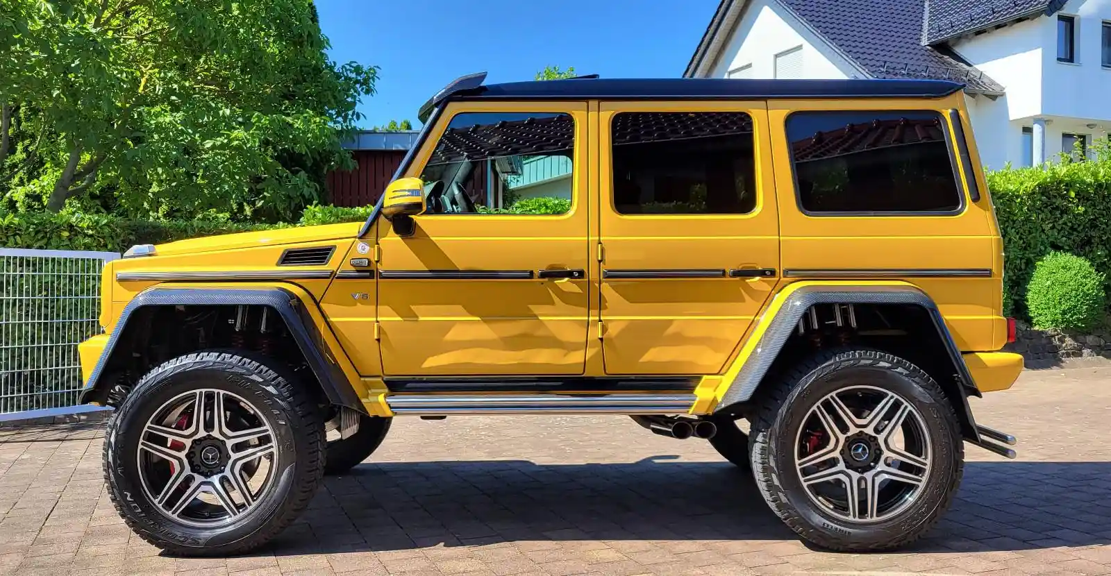 Mercedes-Benz G 500
