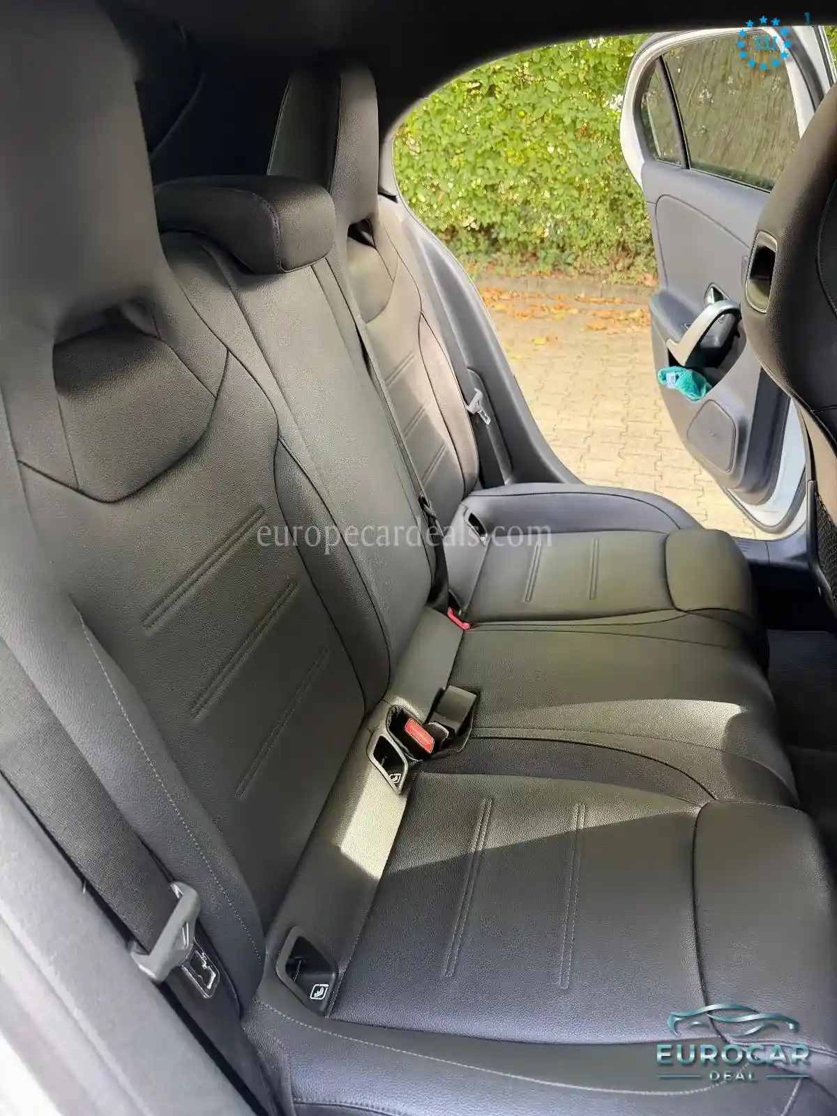 Mercedes-Benz A 220