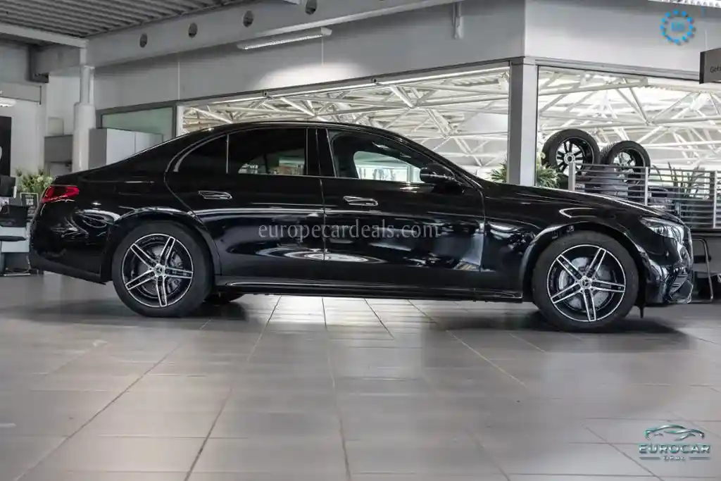Mercedes-Benz E 300