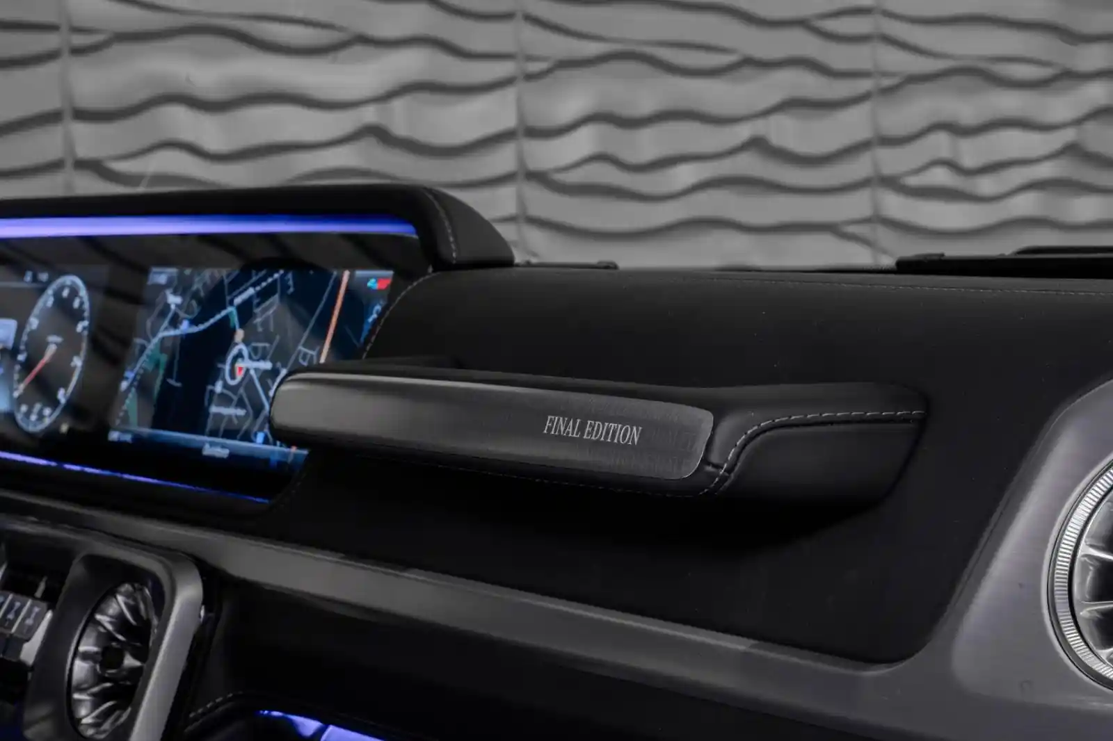 Mercedes-Benz G 500