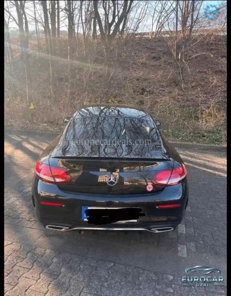 Mercedes-Benz C 220