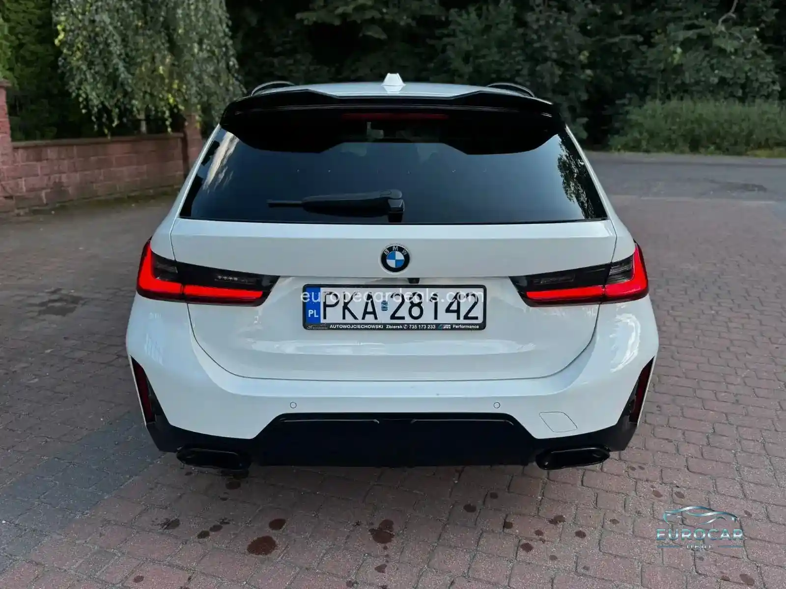 BMW 330