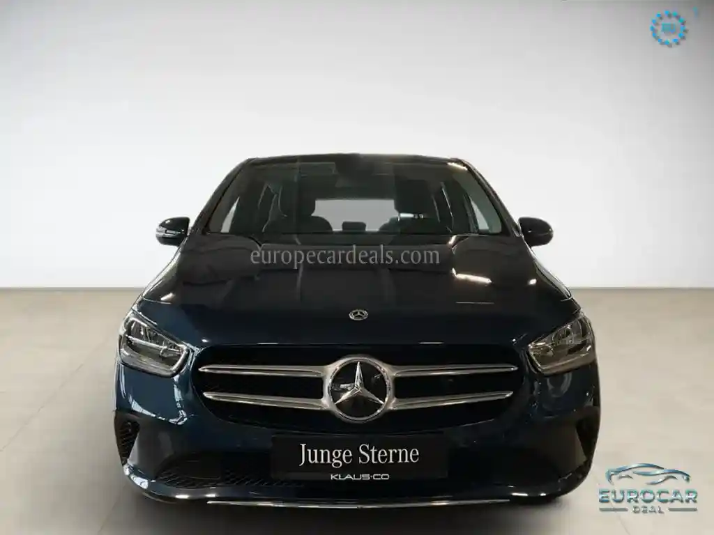Mercedes-Benz B 220