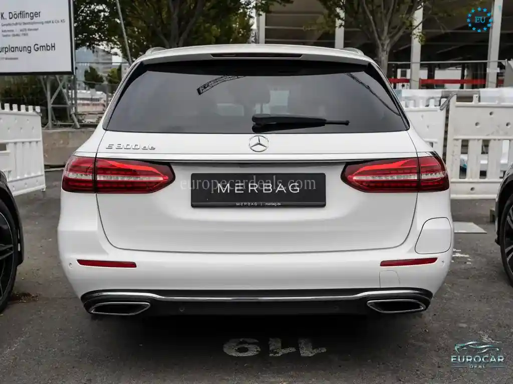 Mercedes-Benz E 300
