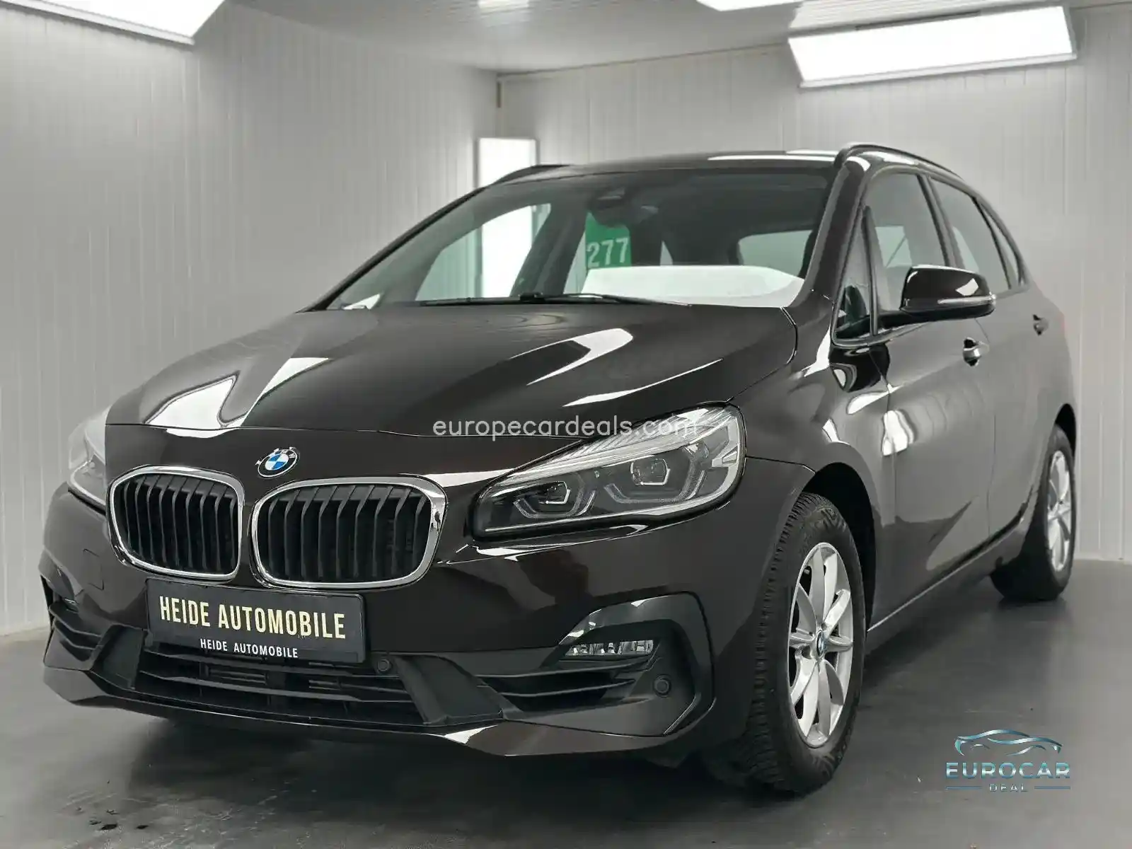 BMW 216