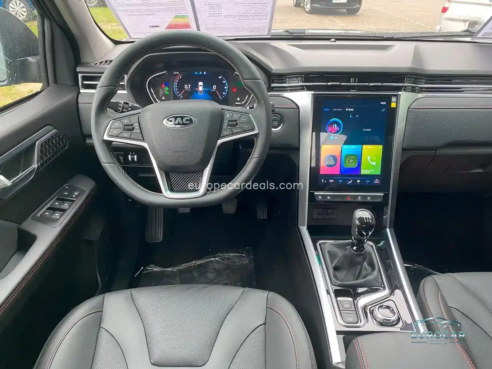 JAC 8 Pro