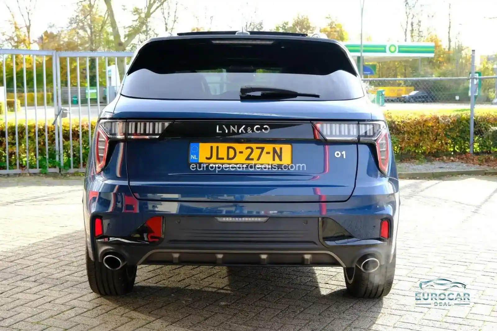 Lynk&Co 01