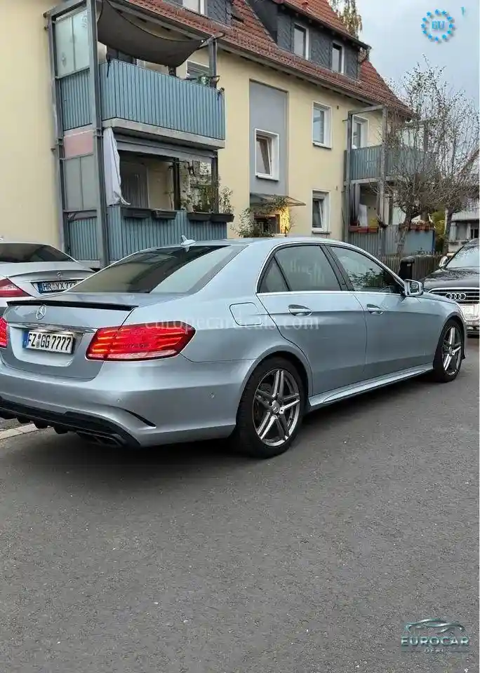 Mercedes-Benz E 400