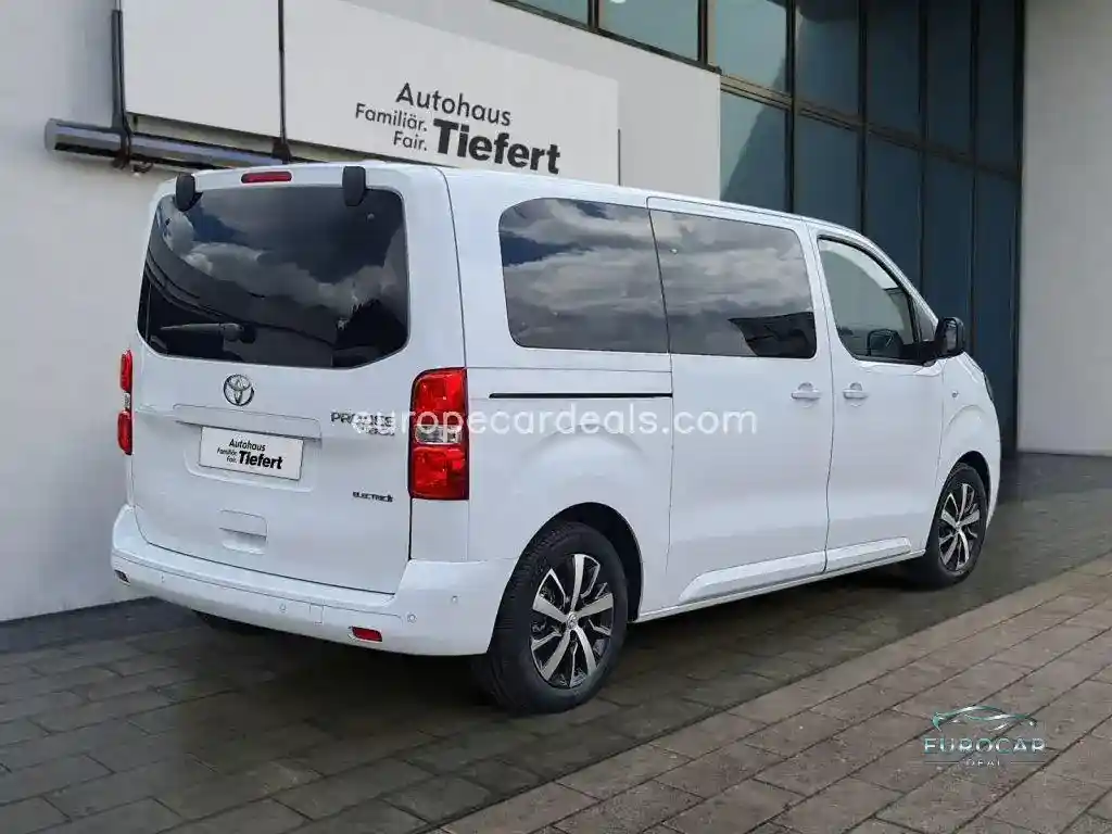 Toyota Proace (Verso)
