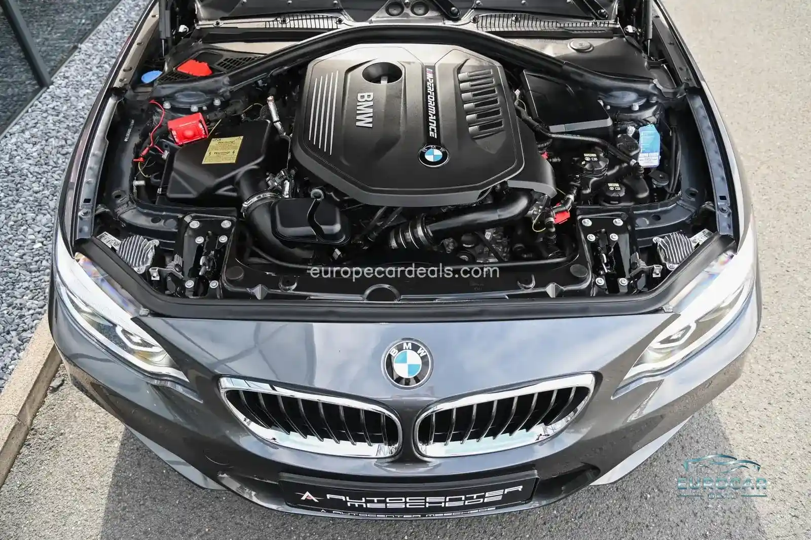 BMW M240i