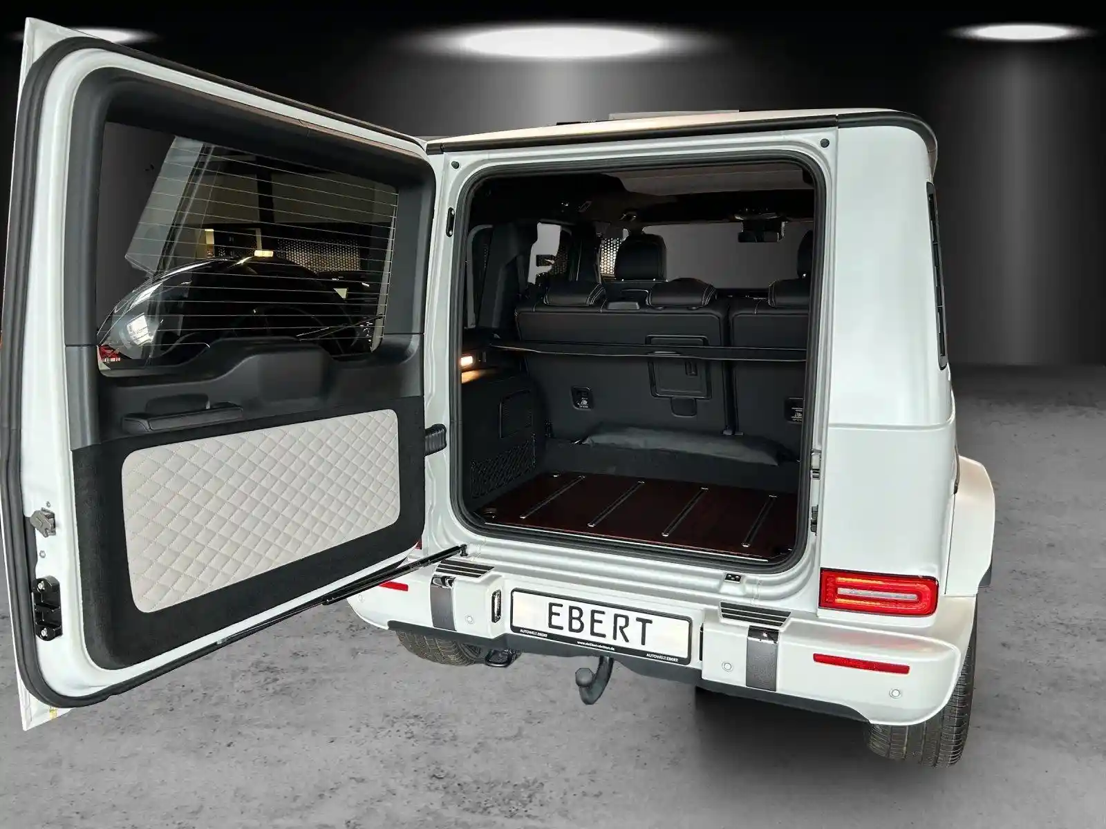 Mercedes-Benz G 500